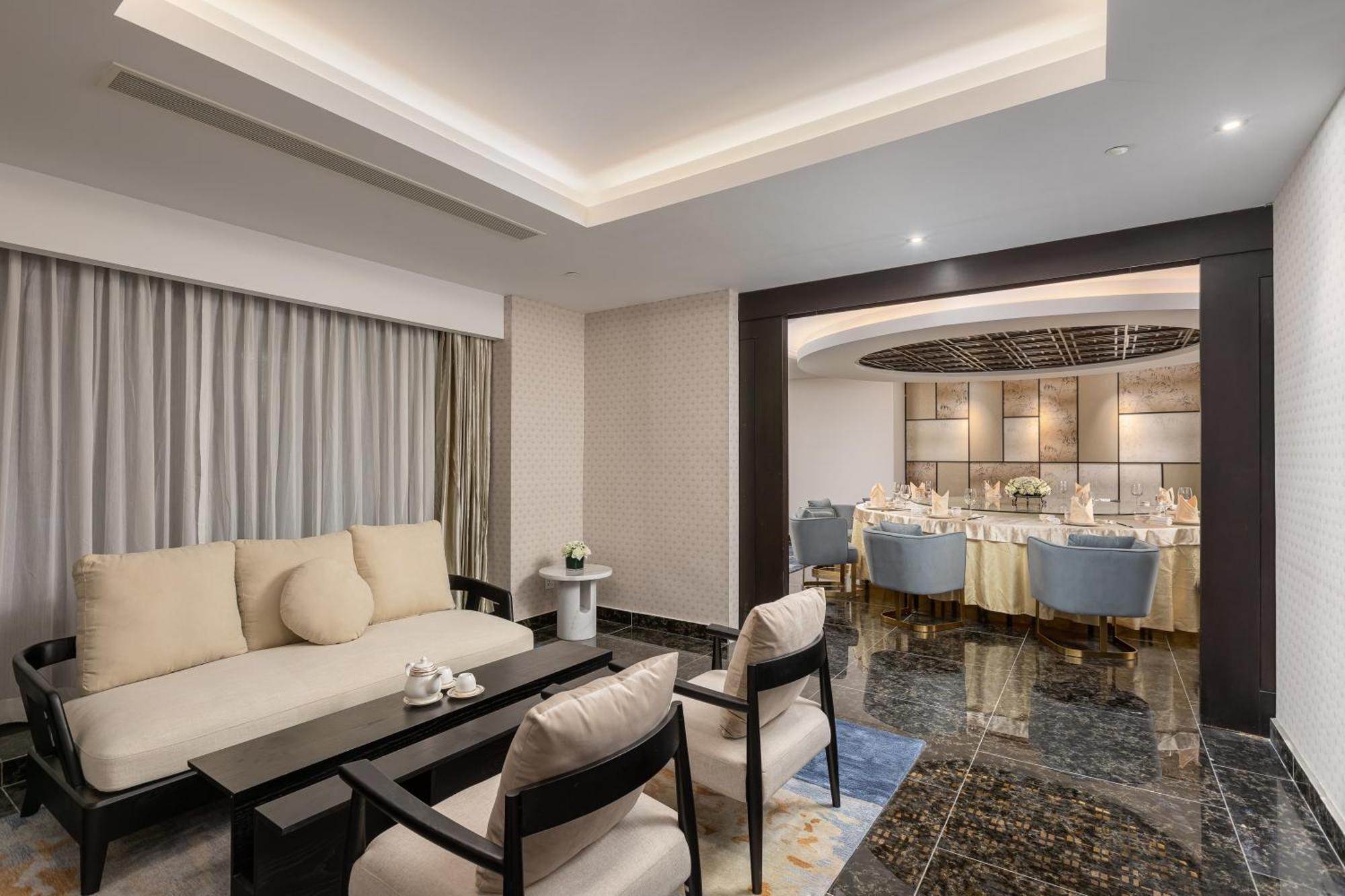 Yangon Thanlwin Hotel ภายนอก รูปภาพ